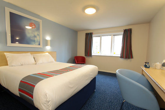 Travelodge Bath Central Habitación foto
